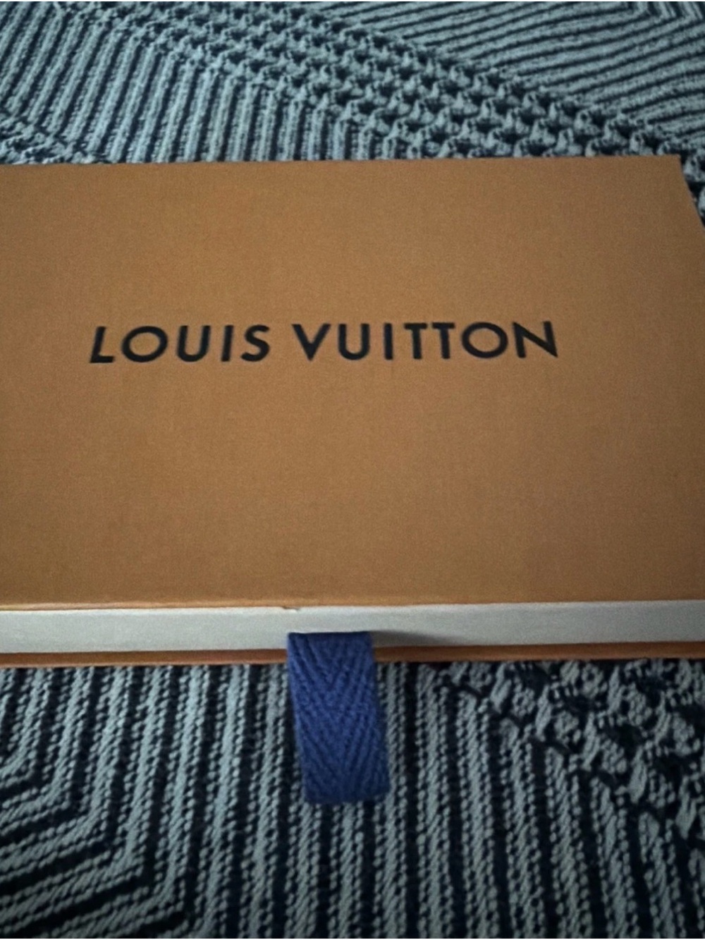Louis Vuitton Monogram Canvas Card Holder with Burgundy Trim - Picture 5 of 5